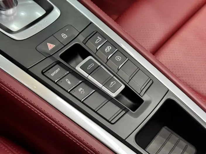 Porsche 718 2020 Model Boxster 2.0T – фото 18