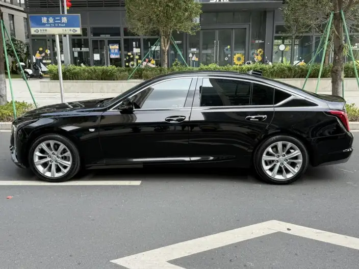 Cadillac CT5 2024 Model 28T Luxury Model Pro – фото 4
