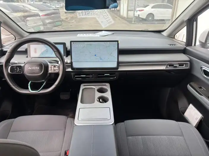 AION Y 2023 Model Plus 510 Lexiang Edition – фото 7