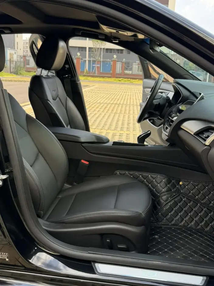 Cadillac CT5 2023 Model 28T Luxury Model Standard Edition – фото 13
