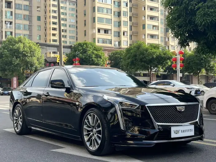 Cadillac CT6 2022 Model 28T Platinum Model – фото 3