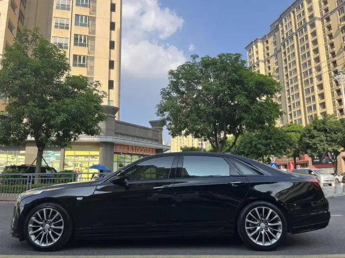 Cadillac CT6 2022 Model 28T Platinum Model – фото 4