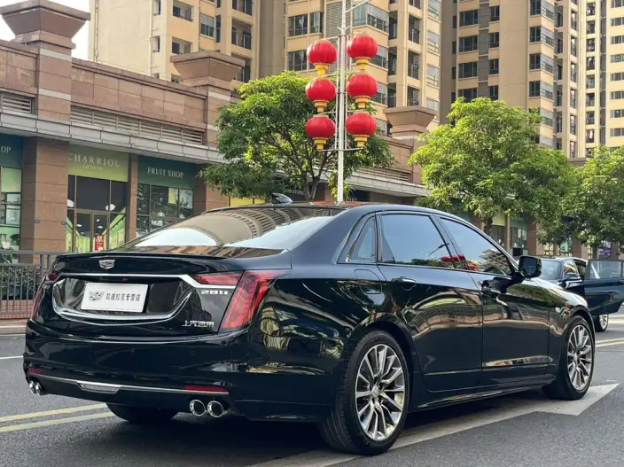 Cadillac CT6 2022 Model 28T Platinum Model – фото 7