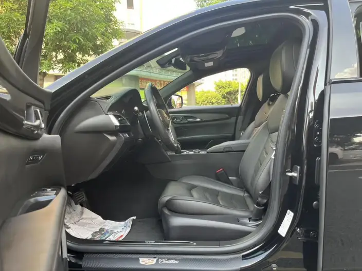 Cadillac CT6 2022 Model 28T Platinum Model – фото 22