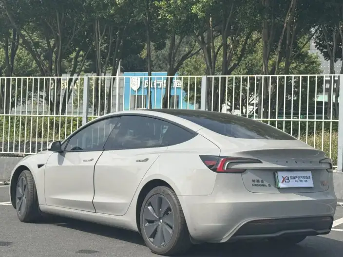 Model 3 2025 Model Rear-wheel drive version – фото 5