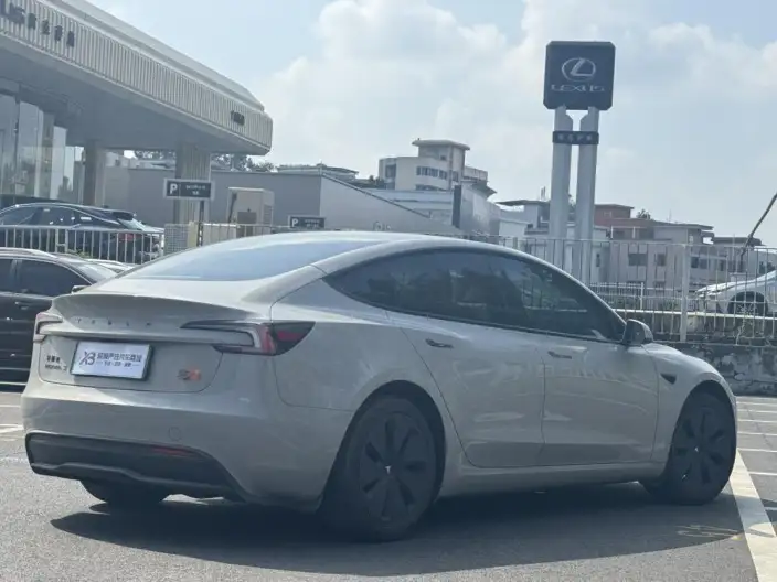 Model 3 2025 Model Rear-wheel drive version – фото 7