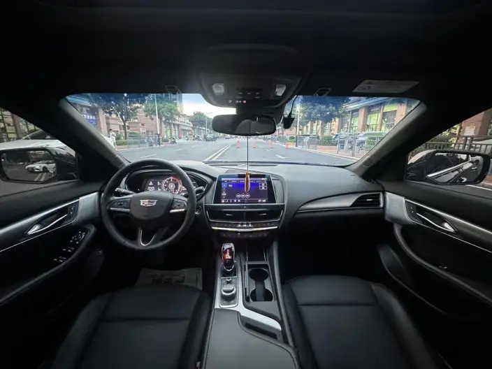 Cadillac CT5 2023 Model 28T Luxury Model Standard Edition – фото 16