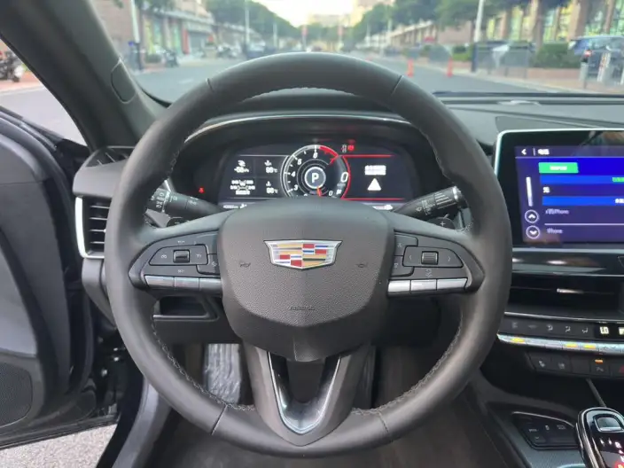 Cadillac CT5 2023 Model 28T Luxury Model Standard Edition – фото 19