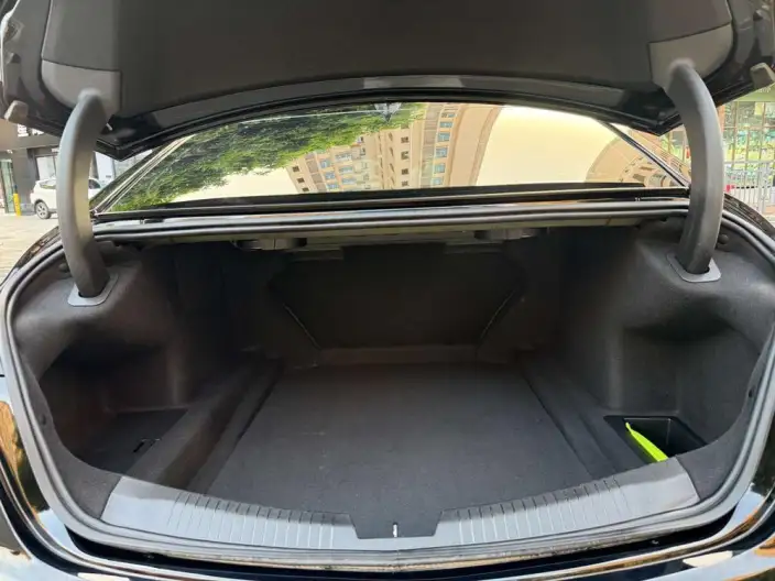 Cadillac CT5 2023 Model 28T Luxury Model Standard Edition – фото 28