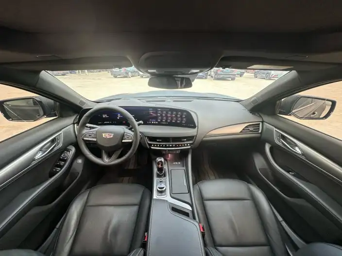 Cadillac CT5 2024 Model 28T Luxury Model Pro – фото 13