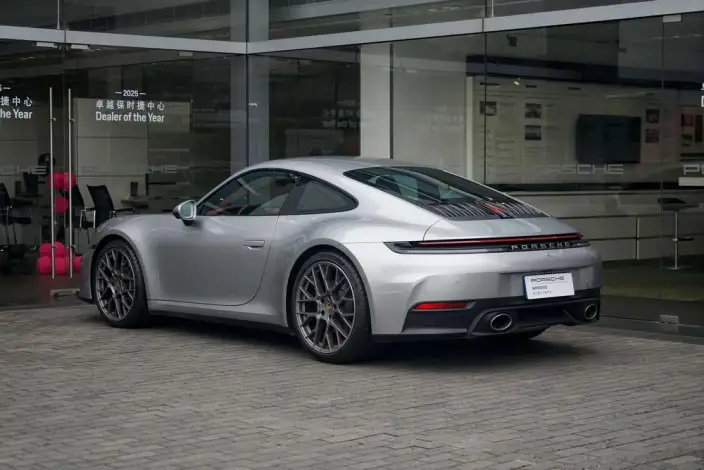 PORSCHE 911 2026 Model Carrera 3.0T – фото 5