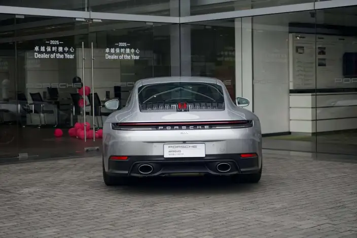 PORSCHE 911 2026 Model Carrera 3.0T – фото 6