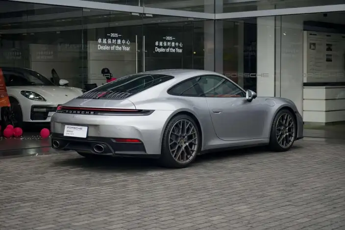 PORSCHE 911 2026 Model Carrera 3.0T – фото 7