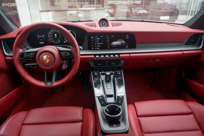 PORSCHE 911 2026 Model Carrera 3.0T – фото 18