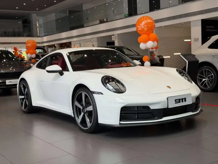 PORSCHE 911 2026 Model Carrera 3.0T – фото 2