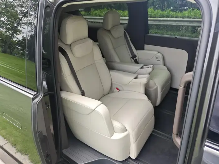 Li Auto MEGA 2024 Model Ultra Edition – фото 24