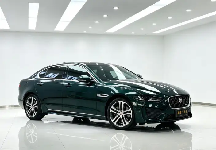 Jaguar XE L 2022 Model 2.0T 250PS R-DYNAMIC S Enterprising Sports Edition – фото 3