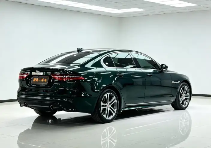 Jaguar XE L 2022 Model 2.0T 250PS R-DYNAMIC S Enterprising Sports Edition – фото 6