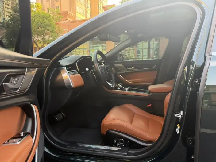 Jaguar XFL 2021 Model 2.0T P300 4WD Flagship Sports Edition – фото 8