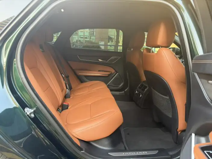 Jaguar XFL 2021 Model 2.0T P300 4WD Flagship Sports Edition – фото 9