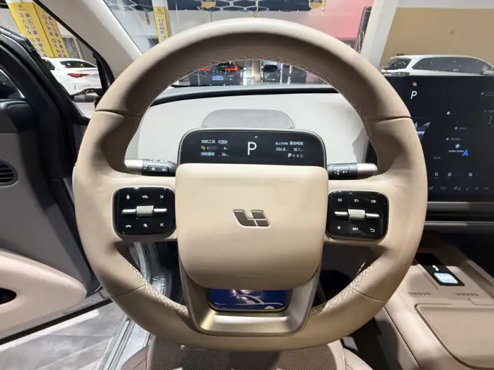 Li Auto i8 2025 Model Standard Edition – фото 16