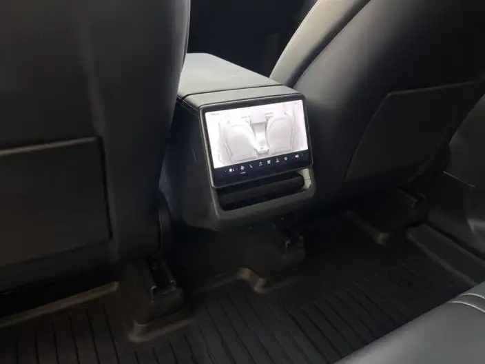 Model Y 2025 Model Facelift Long Battery Life Pro All-wheel drive version – фото 10