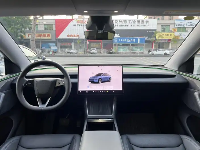 Model Y 2025 Model Facelift Long Battery Life Pro All-wheel drive version – фото 12