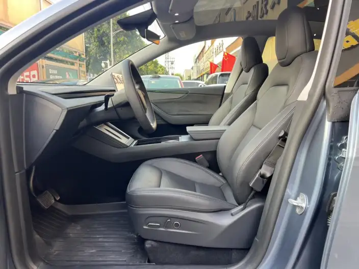 Model Y 2025 Model Facelift Long Battery Life Pro All-wheel drive version – фото 17