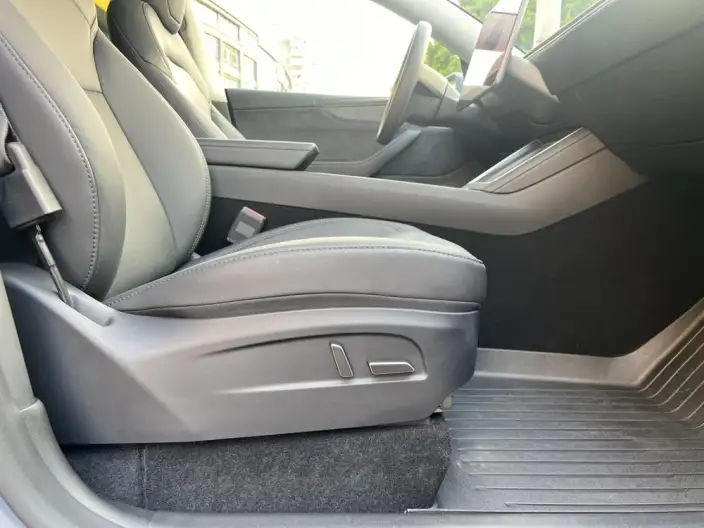 Model Y 2025 Model Facelift Long Battery Life Pro All-wheel drive version – фото 20