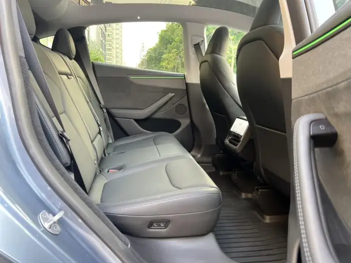 Model Y 2025 Model Facelift Long Battery Life Pro All-wheel drive version – фото 21