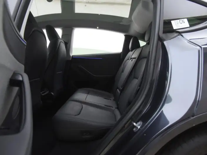 Model Y 2025 Model Rear-wheel drive version – фото 13