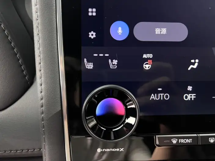 Elfa 2025 Model 2.5L Intelligent Hybrid 4WD Zhen Xiang Gold Edition – фото 17