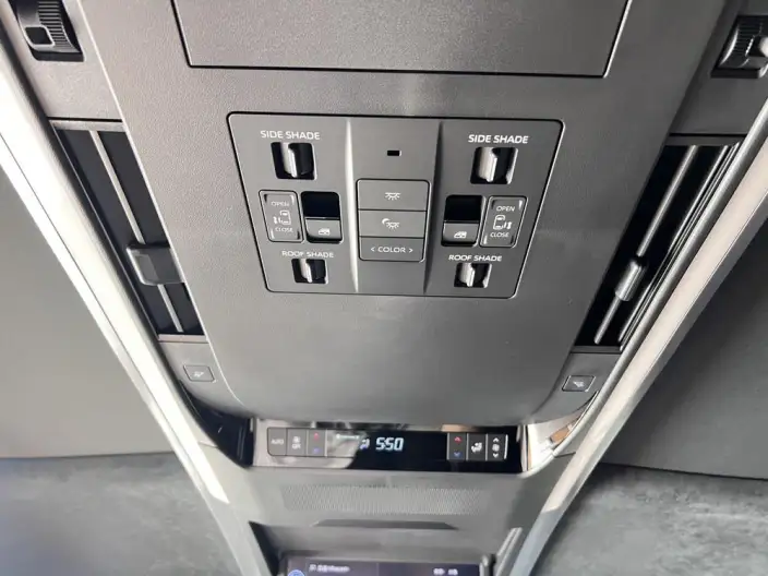Elfa 2025 Model 2.5L Intelligent Hybrid 4WD Zhen Xiang Gold Edition – фото 25