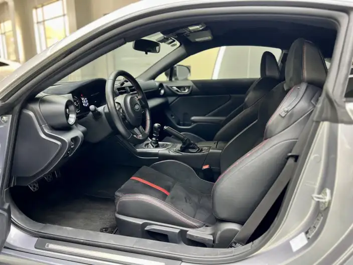 Subaru BRZ 2022 Model 2.4L Manual Edition – фото 16