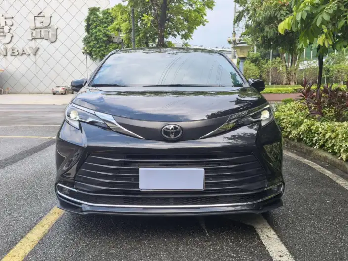 Toyota Sienna 2024 Model Hybrid 2.5L Comfort Edition – фото 2