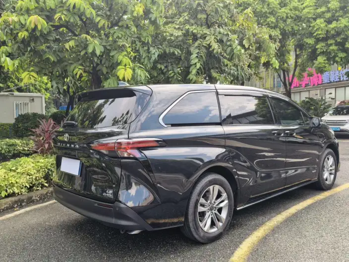 Toyota Sienna 2024 Model Hybrid 2.5L Comfort Edition – фото 5