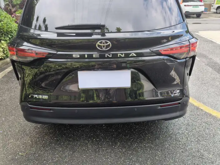 Toyota Sienna 2024 Model Hybrid 2.5L Comfort Edition – фото 8