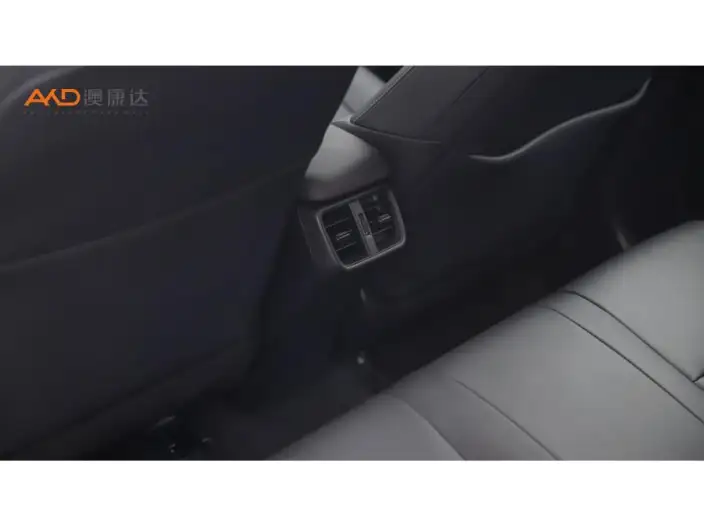 Lexus UX 2020 Model 260h Tan · Cool Edition China VI – фото 5
