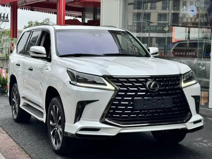 Lexus LX 2021 Model 5.7L Automatic 4WD 7 seat Parallel Imported – фото 3