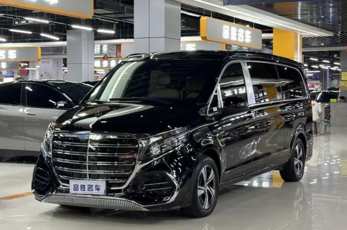 Viano 2025 Model 2.0T Elite Edition 7 seat – фото 1