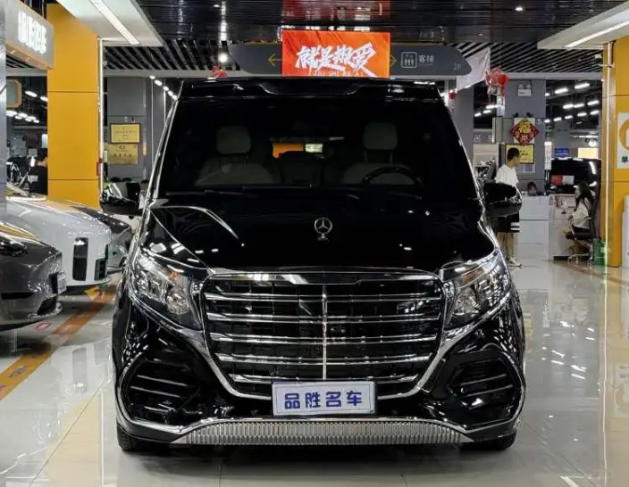 Viano 2025 Model 2.0T Elite Edition 7 seat – фото 2