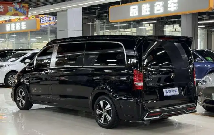 Viano 2025 Model 2.0T Elite Edition 7 seat – фото 3