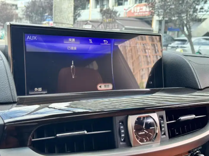 Lexus LX 2021 Model 5.7L Automatic 4WD 8 seat Parallel Imported – фото 8