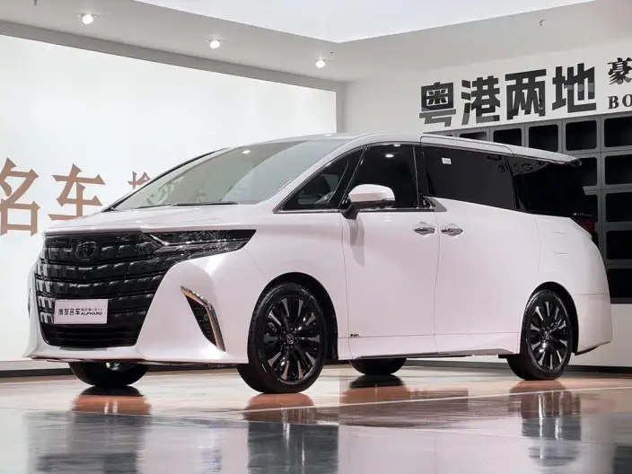 Elfa 2023 Model 2.5L Intelligent Hybrid 4WD Premium – фото 1