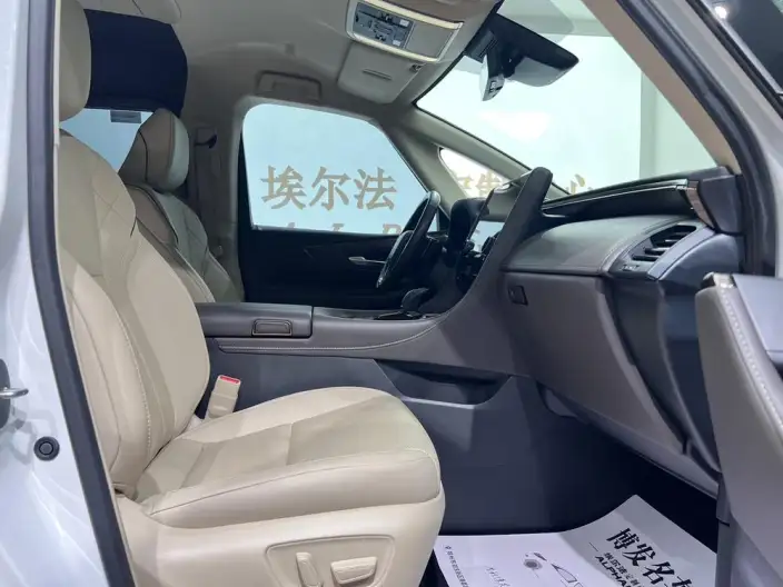 Elfa 2023 Model 2.5L Intelligent Hybrid 4WD Premium – фото 9