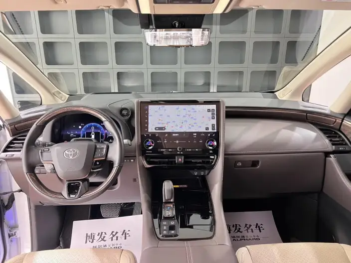 Elfa 2023 Model 2.5L Intelligent Hybrid 4WD Premium – фото 27