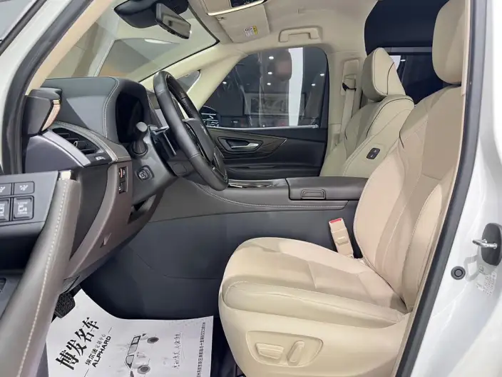 Elfa 2023 Model 2.5L Intelligent Hybrid 4WD Premium – фото 31