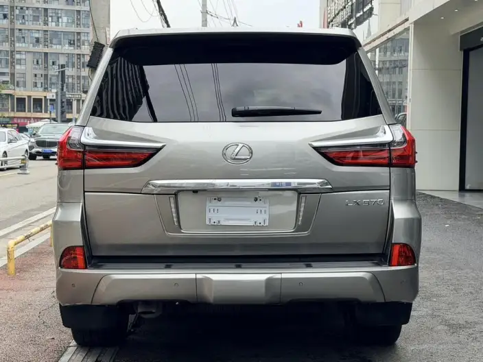 Lexus LX 2021 Model 5.7L Automatic 4WD 7 seat Parallel Imported – фото 5