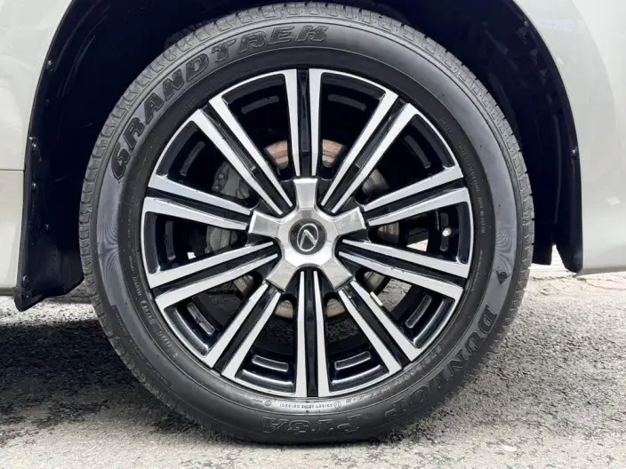 Lexus LX 2021 Model 5.7L Automatic 4WD 7 seat Parallel Imported – фото 6