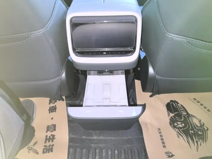 Xiaomi YU7 2025 Model 4WD Max Edition – фото 15